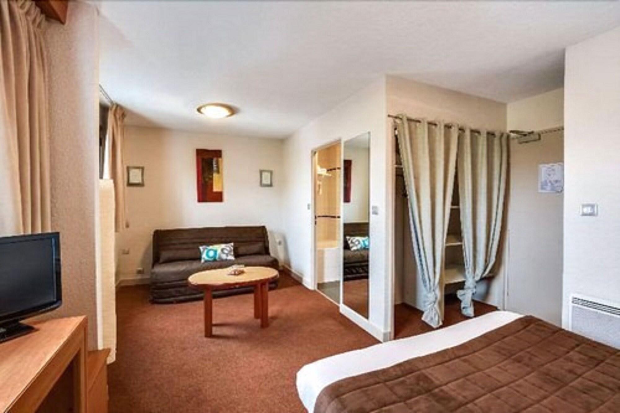 Brit Hotel Saint-Nazaire Centre מראה חיצוני תמונה