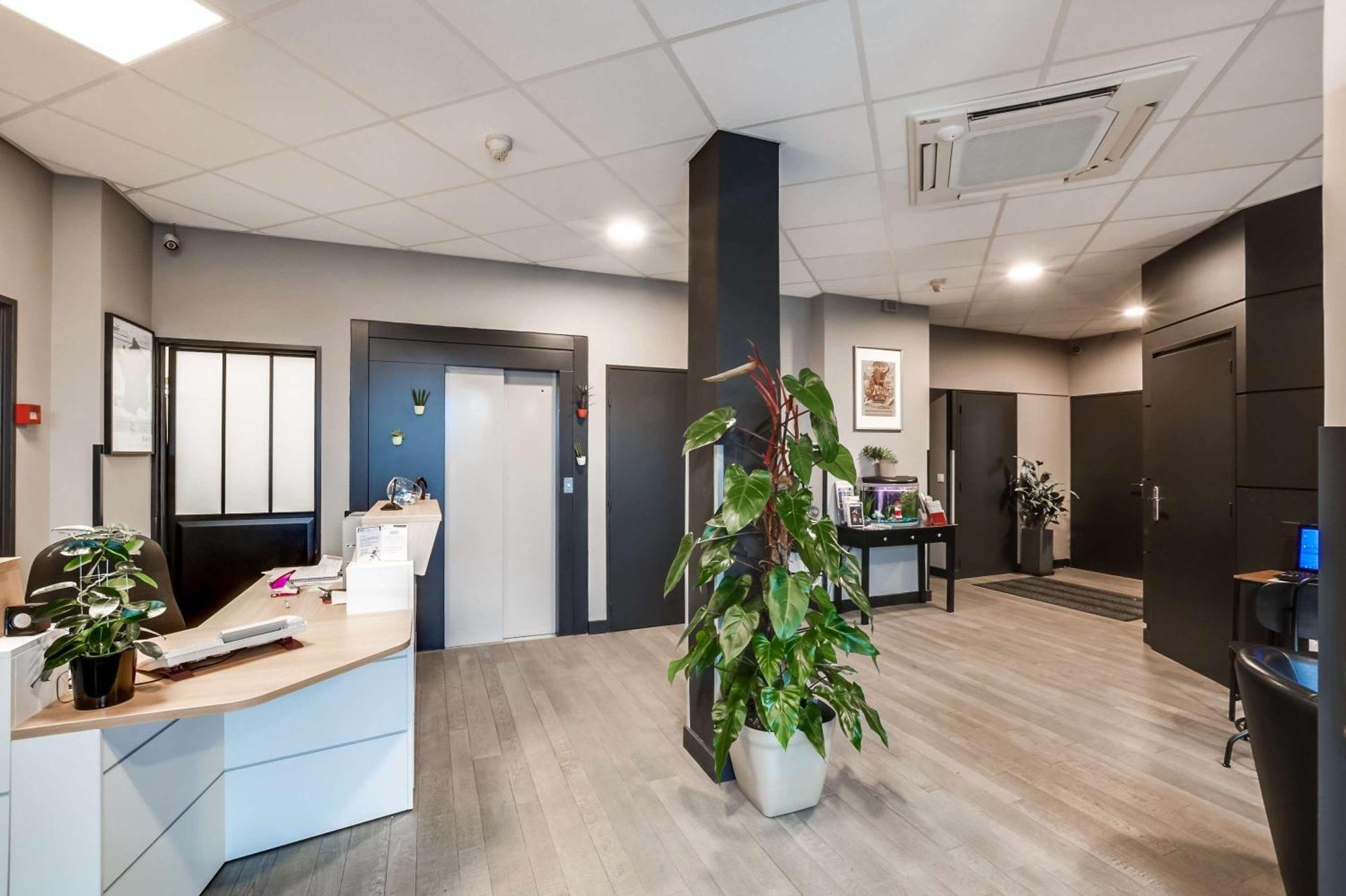 Brit Hotel Saint-Nazaire Centre מראה חיצוני תמונה